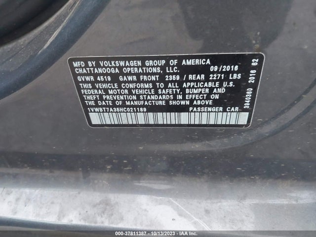 1VWBT7A35HC021189 Volkswagen Passat 1.8t Se