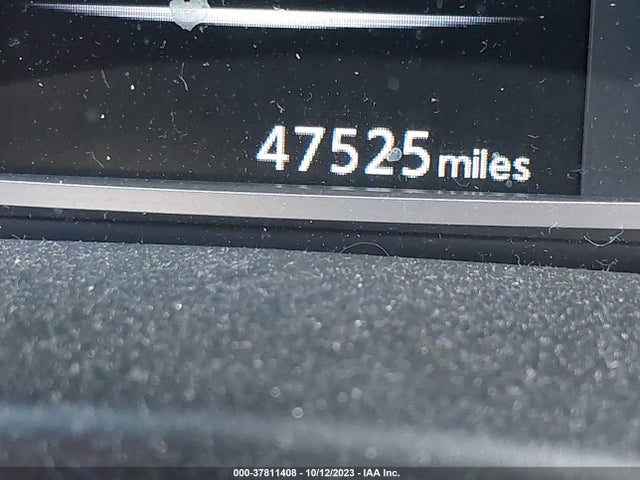2018 NISSAN SENTRA SV VIN: 3N1AB7AP2JY319509
