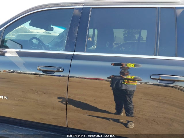 Chevrolet Suburban Lt 2019 1GNSCHKCXKR204607 Image 14