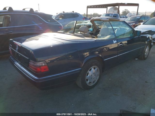 1995 MERCEDES-BENZ E WDBEA66E4SC216765 Photo 3