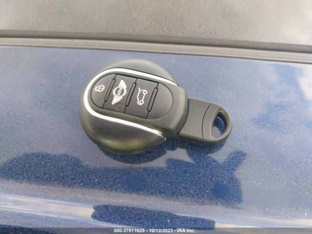WMWXU1C53G2A93353 Mini COOPER HARDTOP 4 DOOR