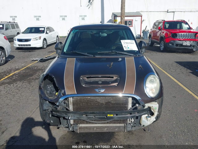 2010 MINI COOPER HARDTOP WMWMF7C53ATZ71328 Photo 5