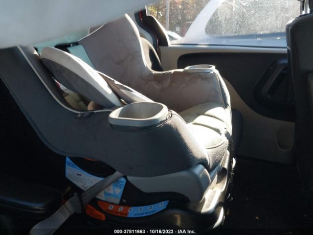 2C4RDGBGXJR346711 Dodge Grand Caravan Se