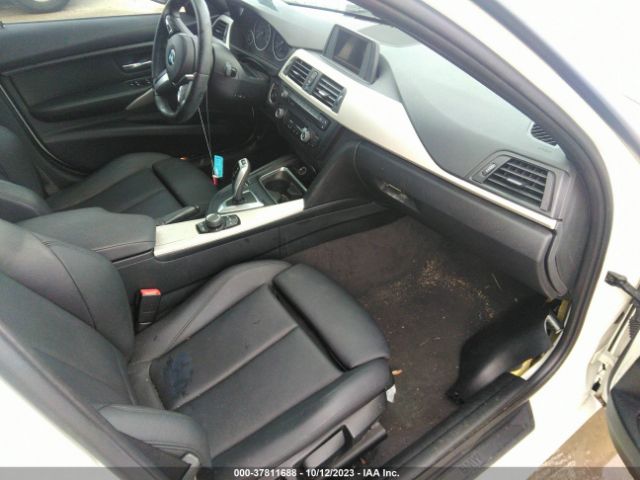 WBA3B1C52EP679544 BMW 3 Series 320i