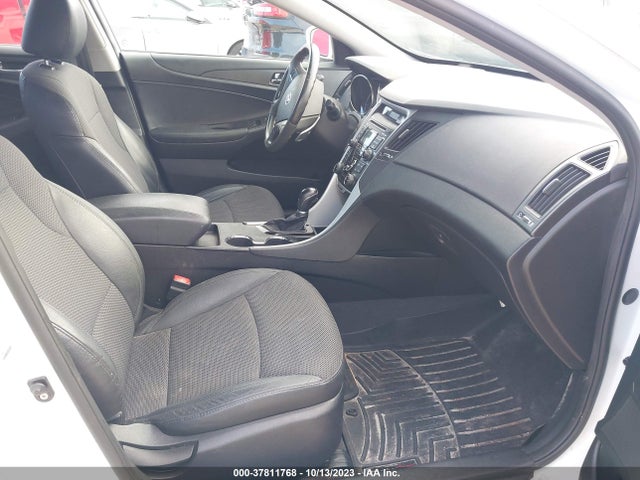 2011 HYUNDAI SONATA SE VIN: 5NPEC4AB3BH253047