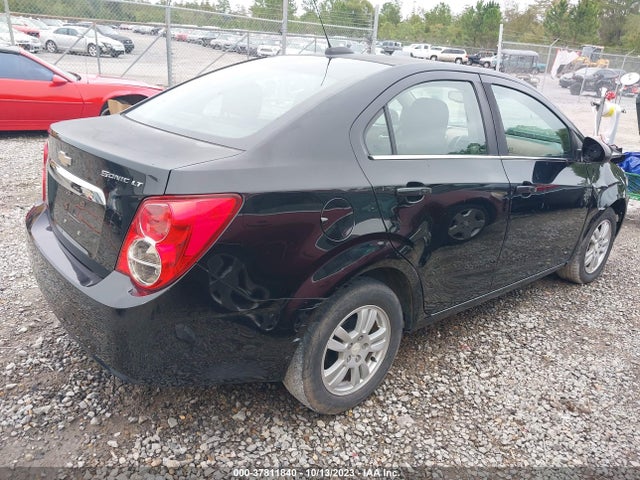 Chevrolet SONIC LT 2016 1G1JC5SH9G4116935 Image 4