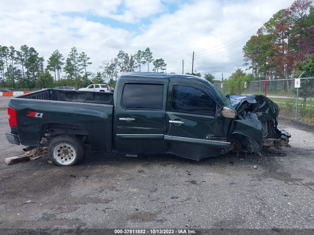 2013 CHEVROLET SILVERADO 1500 LT VIN: 3GCPKSE75DG243301
