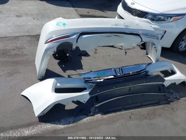 1HGCR3F92HA015066 Honda Accord Sedan Touring