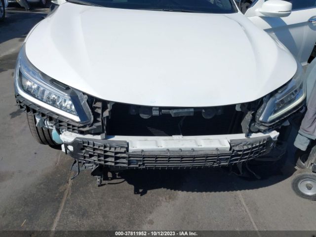 1HGCR3F92HA015066 Honda Accord Sedan Touring