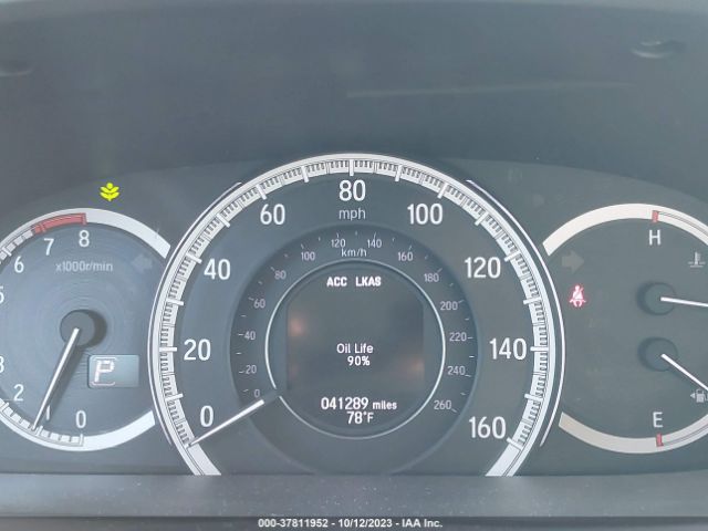 1HGCR3F92HA015066 Honda Accord Sedan Touring