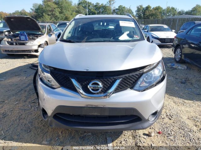 JN1BJ1CP7HW008242 Nissan Rogue Sport Sl