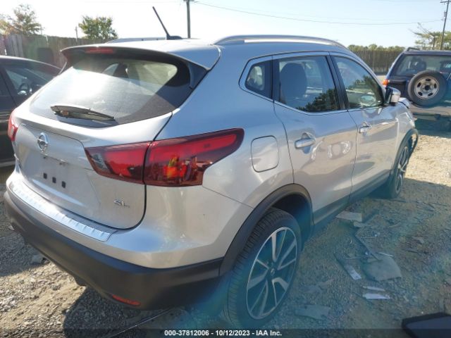 JN1BJ1CP7HW008242 Nissan Rogue Sport Sl