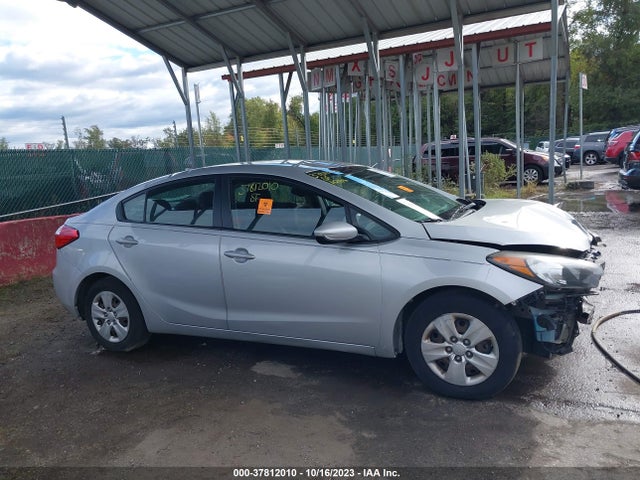 KIA FORTE LX 2016 KNAFK4A63G5441985 Image 13