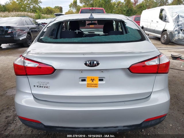 KIA FORTE LX 2016 KNAFK4A63G5441985 Image 16