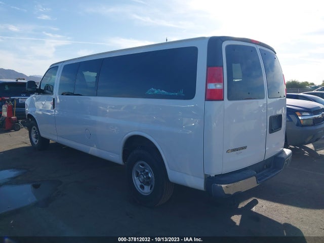 Chevrolet Express Passenger Lt 2018 1GAZGPFGXJ1270454 Image 3