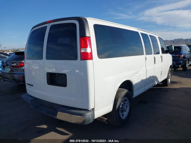 Chevrolet Express Passenger Lt 2018 1GAZGPFGXJ1270454 Image 4