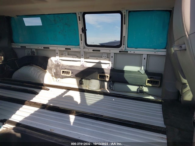 Chevrolet Express Passenger Lt 2018 1GAZGPFGXJ1270454 Image 8