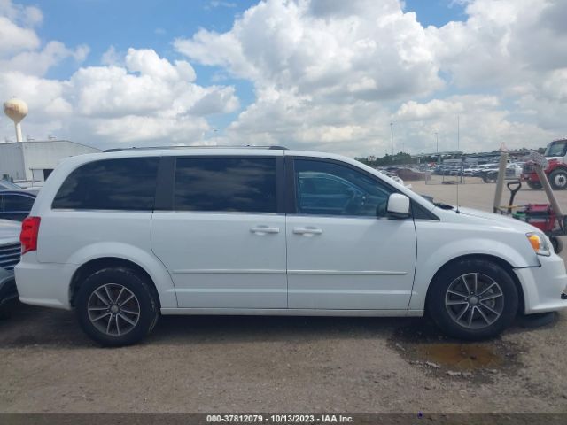 2C4RDGCG7HR673740 Dodge Grand Caravan Sxt