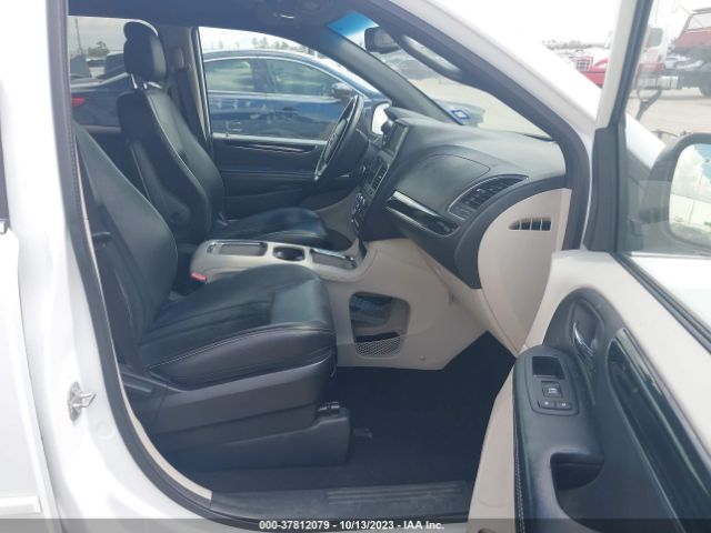 2C4RDGCG7HR673740 Dodge Grand Caravan Sxt