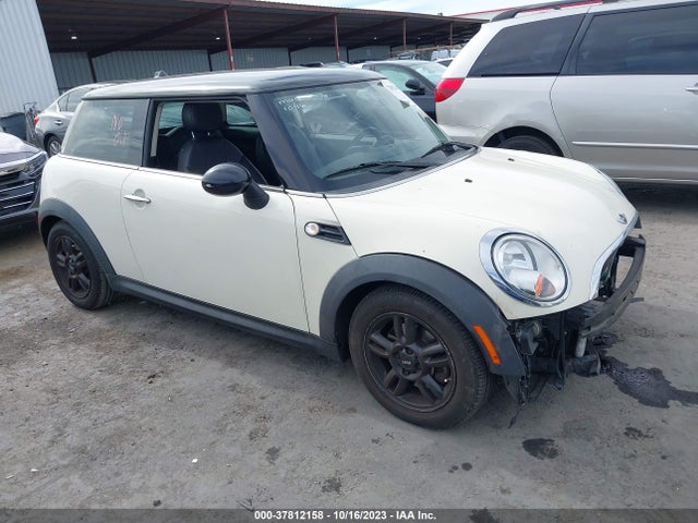2012 MINI COOPER WMWSU3C56CT540197 Photo 0