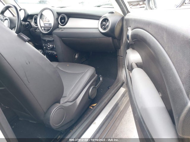 2012 MINI COOPER WMWSU3C56CT540197 Photo 4