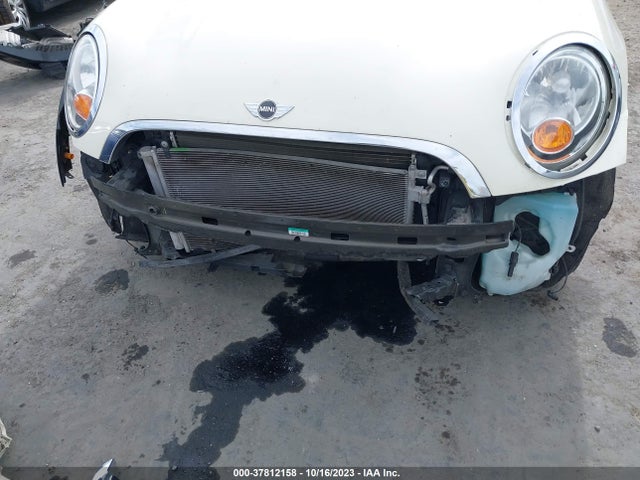 2012 MINI COOPER WMWSU3C56CT540197 Photo 5