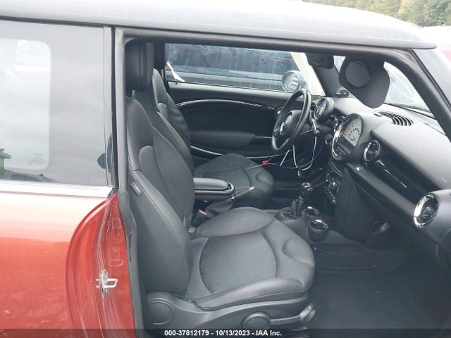 2012 MINI COOPER HARDTOP WMWSV3C51CTY19716 Photo 4