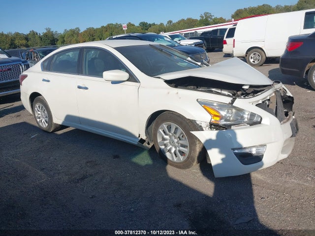 Nissan Altima 2.5 S 2015 1N4AL3AP3FC442132 Image 1