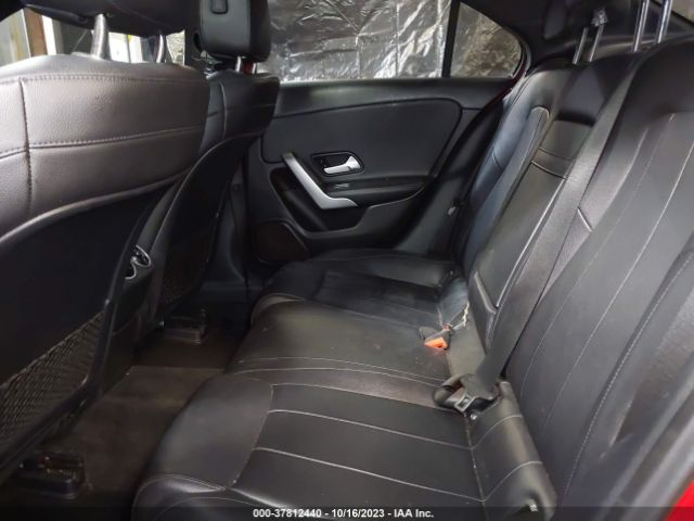 W1K3G4FB0LW045021 Mercedes-Benz A 220 4matic