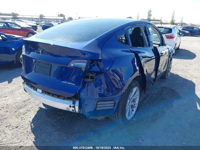 Tesla Model Y Long Range 2023 7SAYGDEE2PA064644 Image 4