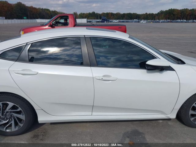 19XFC2F88GE079753 Honda Civic Sedan Ex
