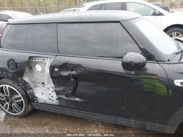 WMWXP5C58K2H97555 Mini Hardtop 2 Door Cooper