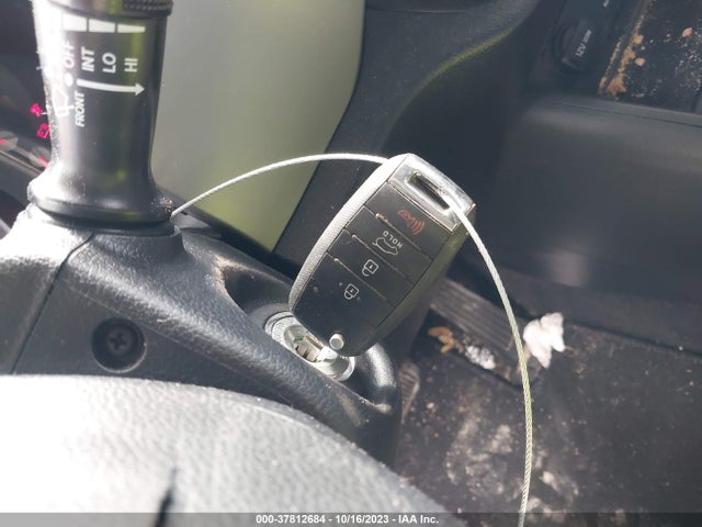 2015 KIA SPORTAGE LX VIN: KNDPB3AC5F7772643