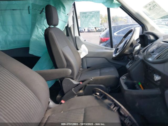 1FBAX2CG4HKA90150 Ford Transit Wagon Xl/xlt