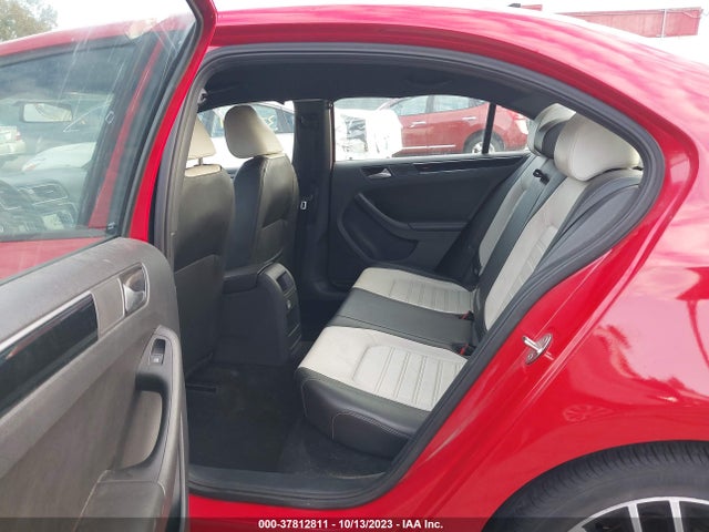 3VWD17AJ7FM425376 Volkswagen Jetta Sedan 1.8t Sport