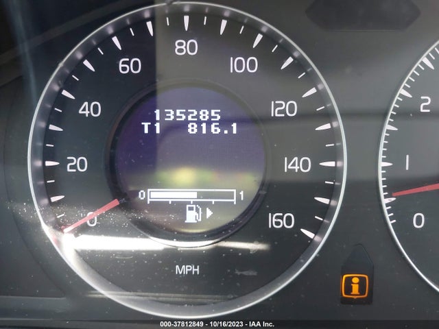 2011 VOLVO XC60 3.2/3.2 R-DESIGN VIN: YV4952DL6B2155603