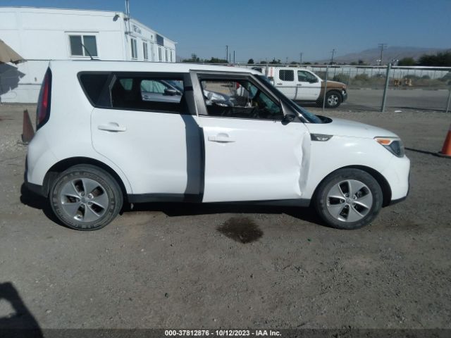 KNDJN2A2XE7105936 KIA Soul Base