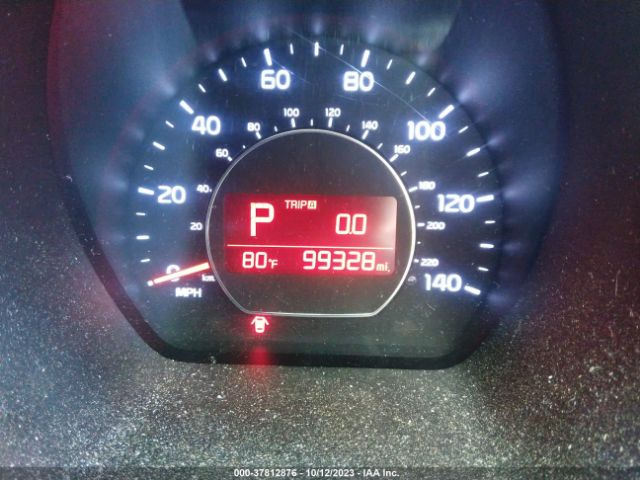 KNDJN2A2XE7105936 KIA Soul Base