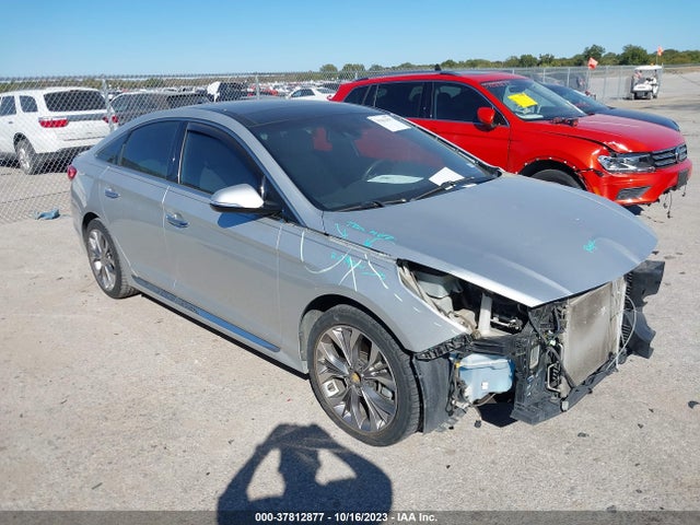 2015 5NPE34AB9FH195712 main image