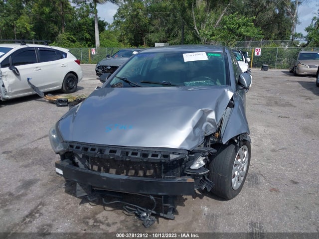 2017 HYUNDAI ELANTRA SE VIN: 5NPD74LF3HH079280
