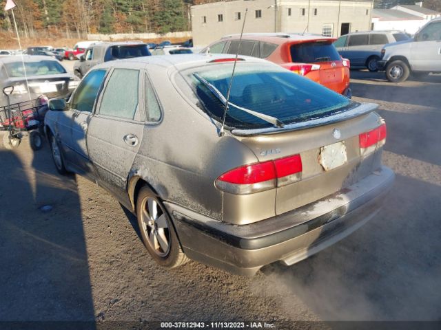 2002 SAAB 9-3 YS3DF58K422004863 Photo 2
