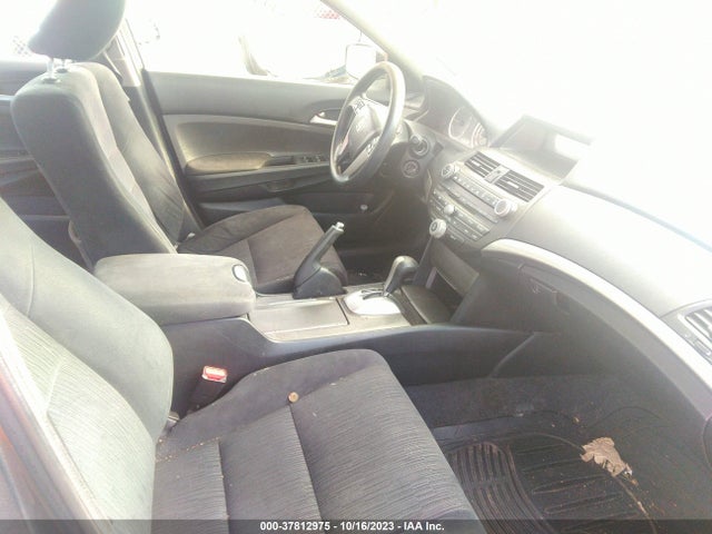 2011 HONDA ACCORD SDN LX-P VIN: 1HGCP2F46BA094057