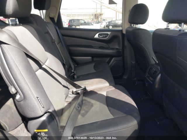 5N1DR2MN7JC605539 Nissan Pathfinder Sv