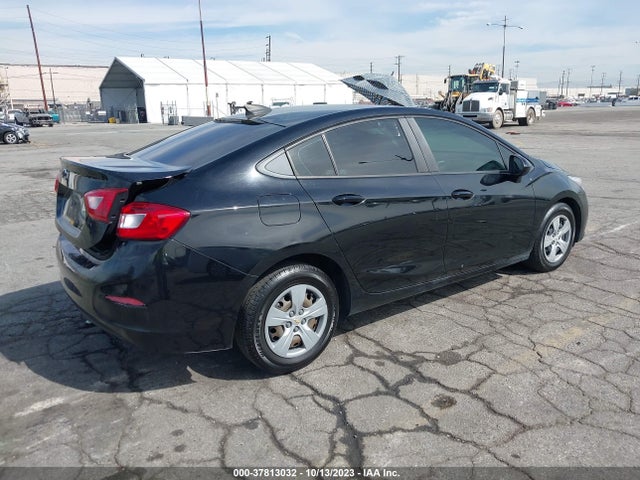 Chevrolet CRUZE LS 2018 1G1BC5SM6J7224596 Image 4