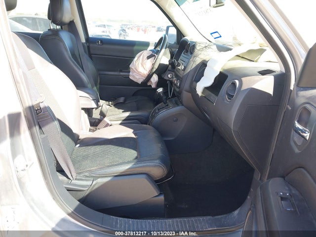 1C4NJPBA5GD642847 Jeep Patriot Sport Se