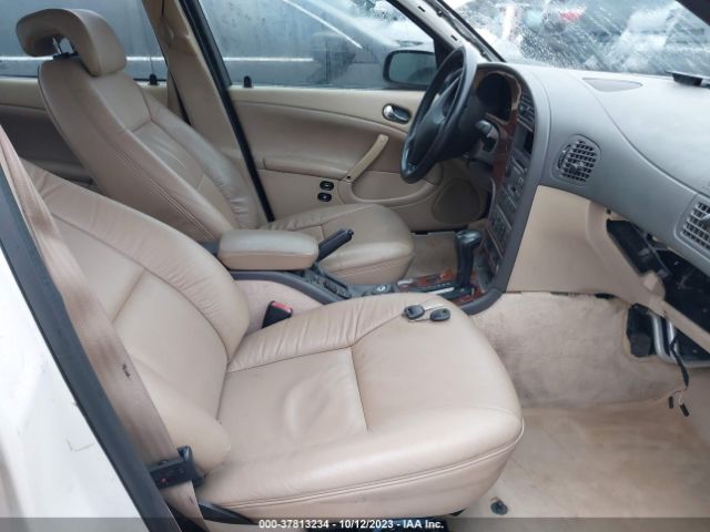 1999 SAAB 9-5 YS3EF48Z5X3041823 Photo 4
