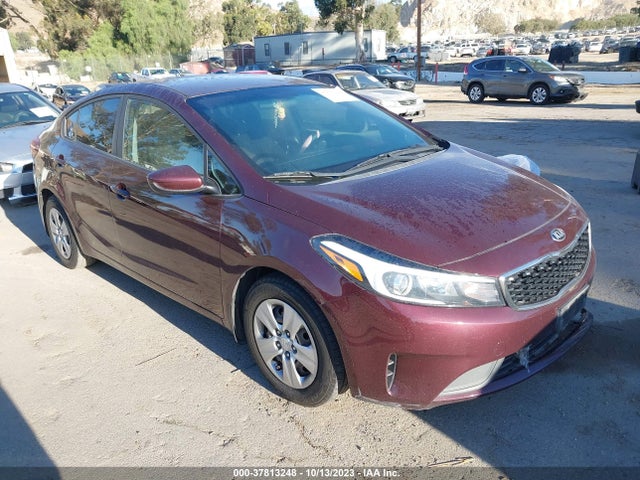 2018 KIA FORTE LX VIN: 3KPFK4A71JE246149