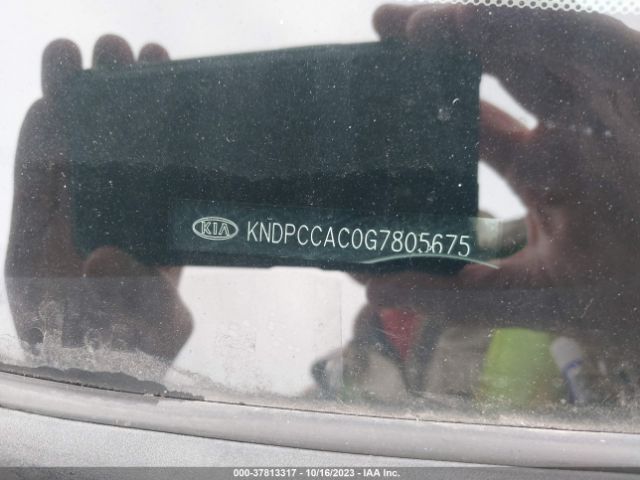 KNDPCCAC0G7805675 KIA Sportage Ex