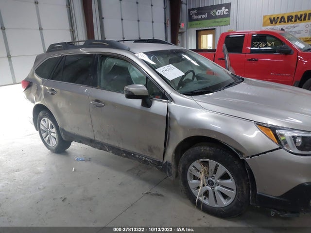 Subaru Outback 2.5i Premium 2015 4S4BSBFC7F3258356 Image 6