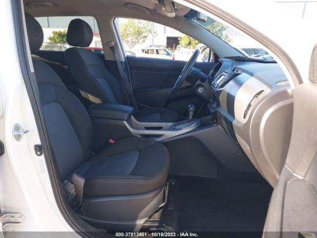 KNDPB3AC5F7678052 KIA Sportage Lx